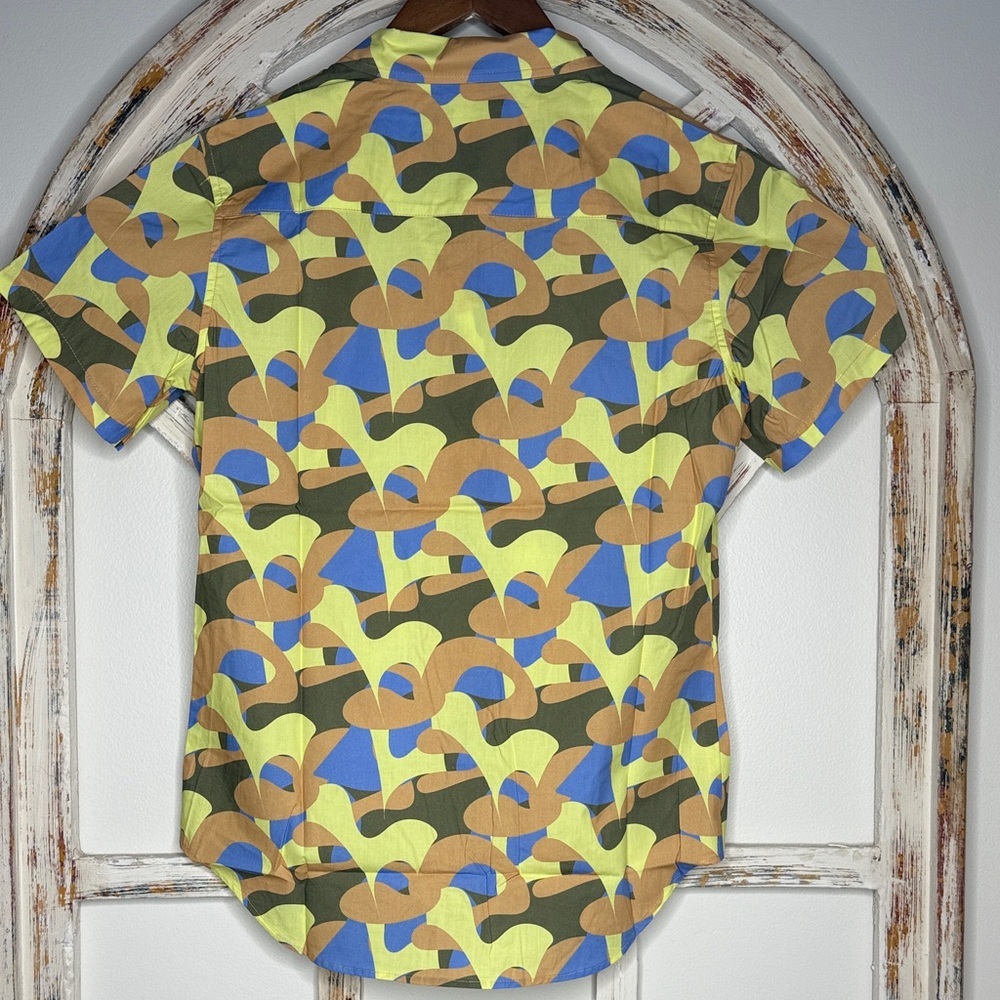 Wildfang Pop Art THE ESSENTIAL BUTTON UP Shirt,
Women's Size Small NWT - Picture 5 of 6